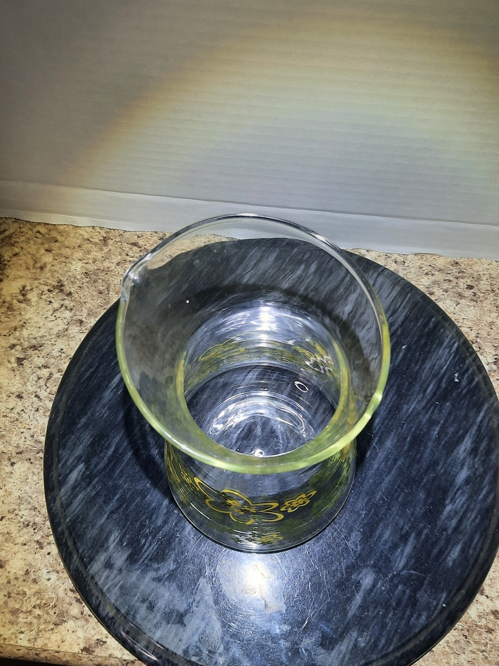 Pyrex Spring Blossom Carafe - Picture 6 of 7